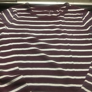 💜Gap long sleeved tee 💜